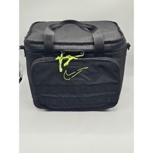 Nike Sportswear Plus insulated lunch bag, often marketed in black and yellow